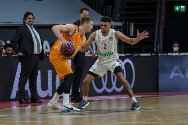 静待佳音也 静待佳音也