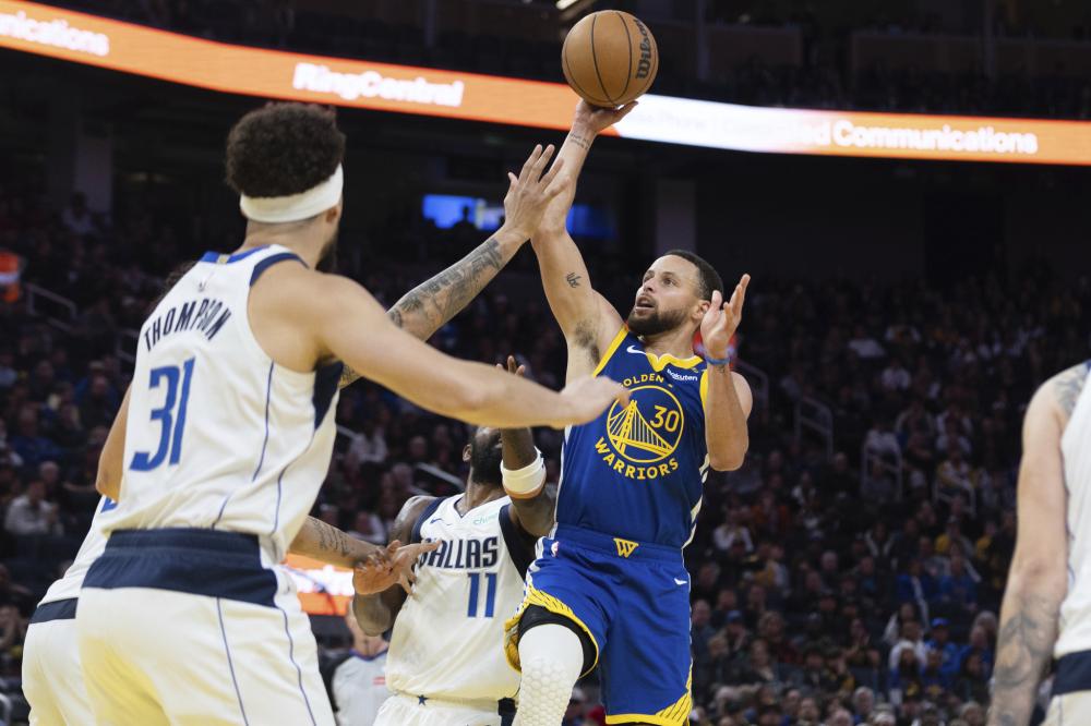 更是对勇士 更是对勇士