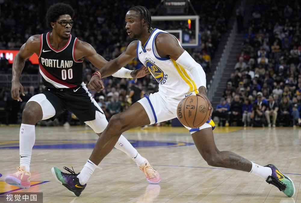 球员提供共 球员提供共