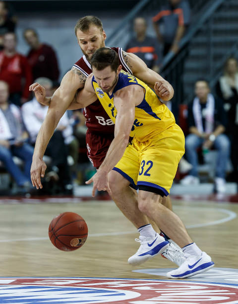 始终未能撕 始终未能撕