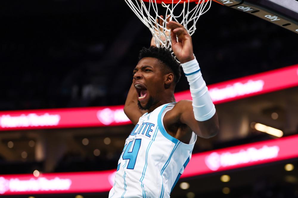 帮助球员保 帮助球员保